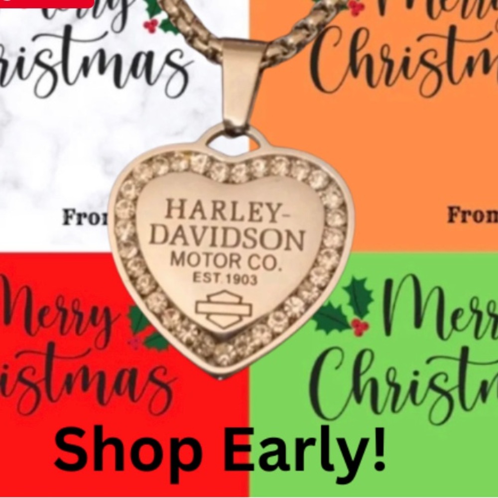 - HD Custom Christmas Heart Necklace